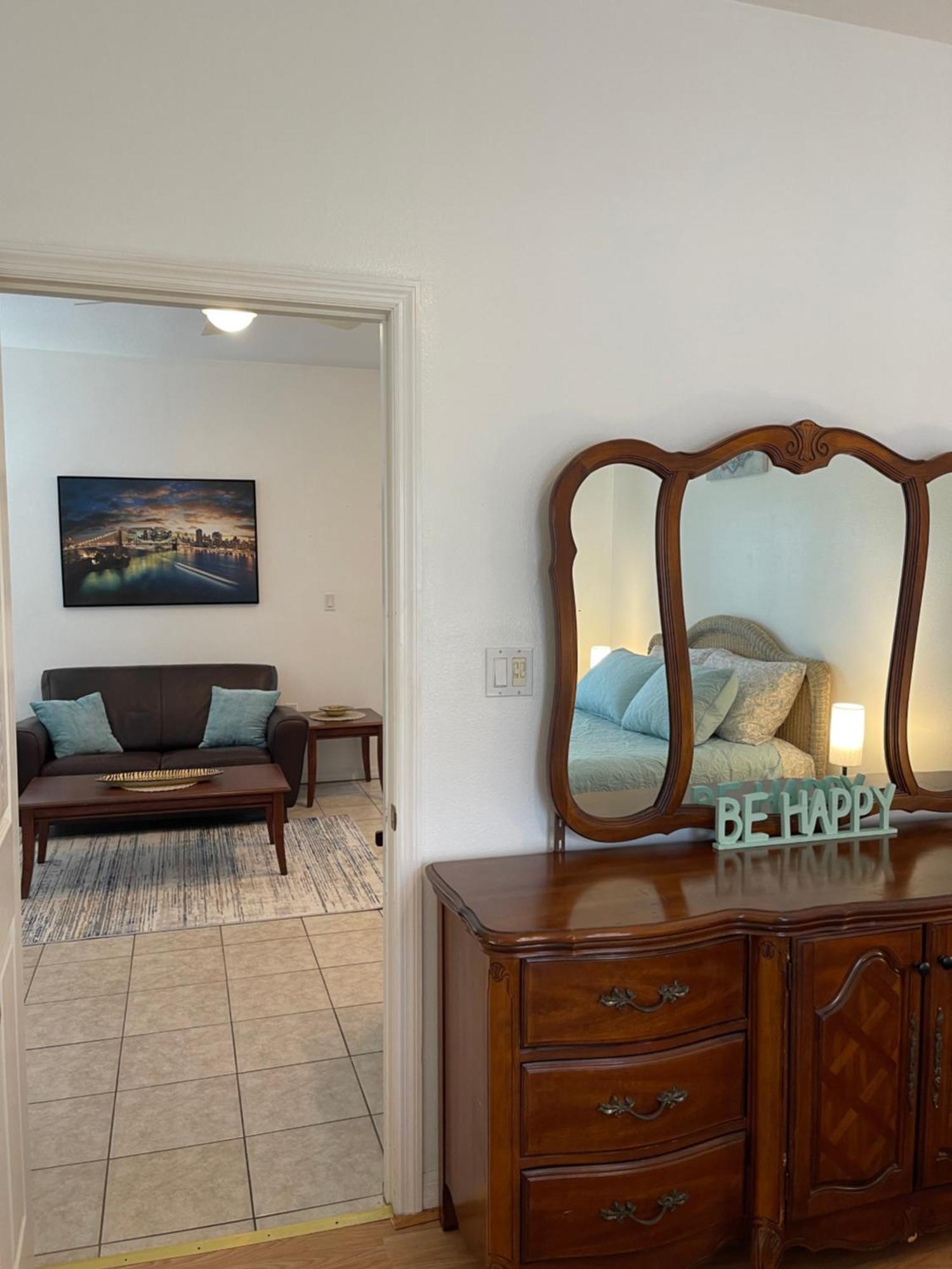 Sarasota -Walk To Siesta Key Beach المظهر الخارجي الصورة